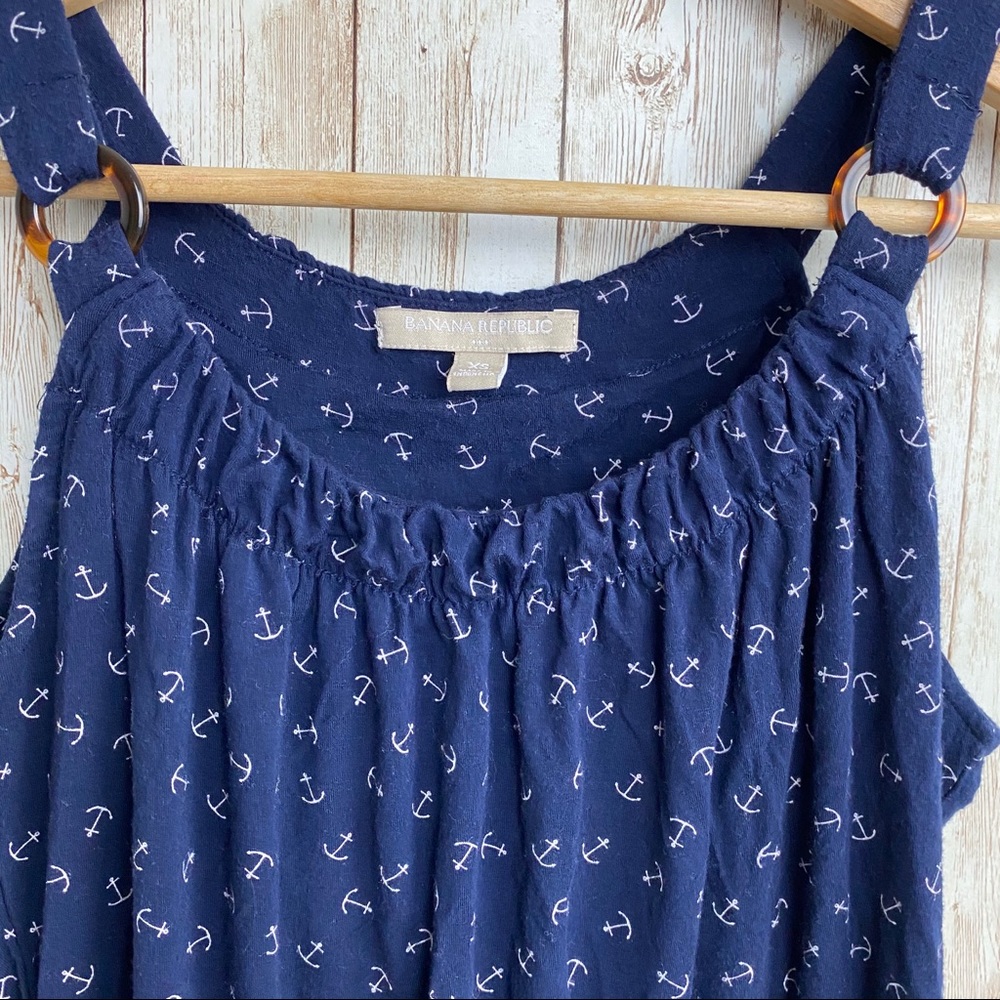 BANANA REPUBLIC Top blue with anchor pattern - Picture 5 of 9